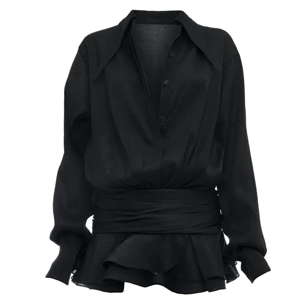 Elegant sort skjorte med taljedetalje | Langærmet bluse med slå-om effekt