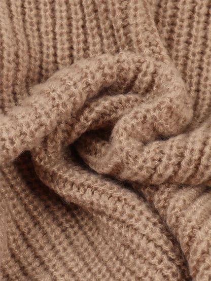 Dame cardigan i strik | Løs pasform | Asymmetrisk design med knapper