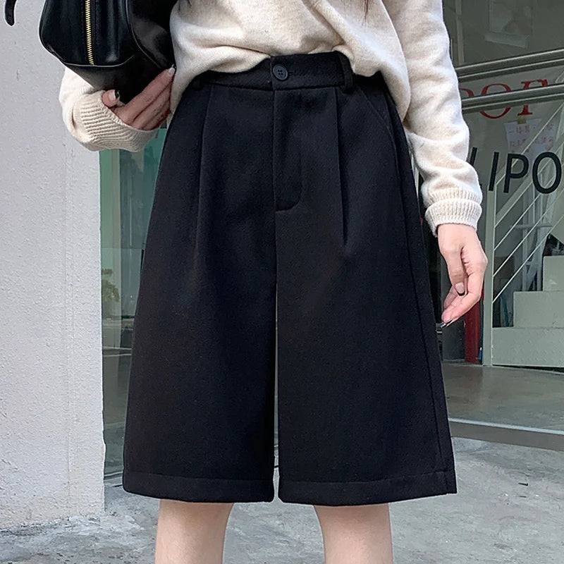 Elegante Vide Shorts Med Høj Talje Og Uldlook