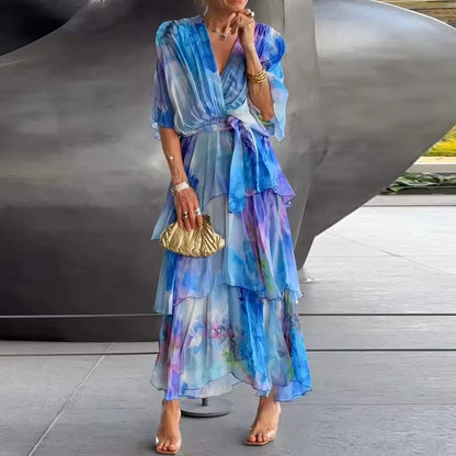 Midi Kjole | Lagdelt Design | V-Udskæring | Bindebånd | Let Fald