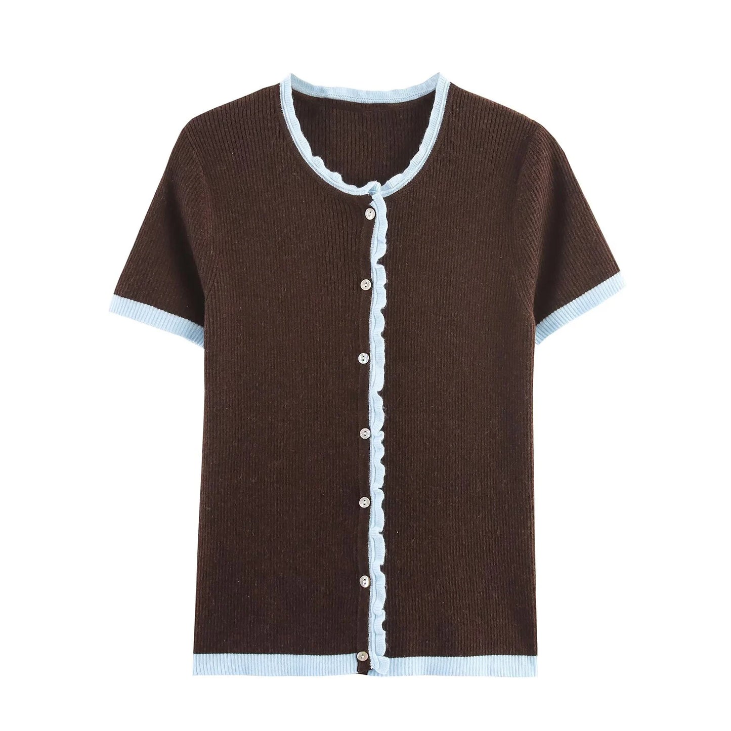 Sød kortærmet cardigan i ribstrik med feminine kanter og elegant kontrastdetalje