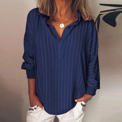 Stribet skjortebluse med V-udskæring og lange ærmer