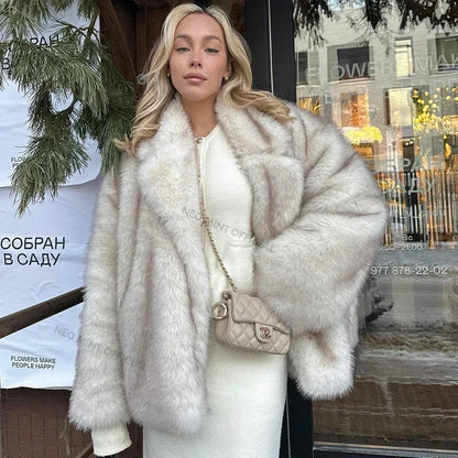 Kvinders Oversized Pelsjakke i Imitationspels | Tykt Design | Elegant og Varm til Vinter