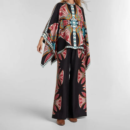 Mønstret todelt sæt til kvinder med oversized top og vide bukser