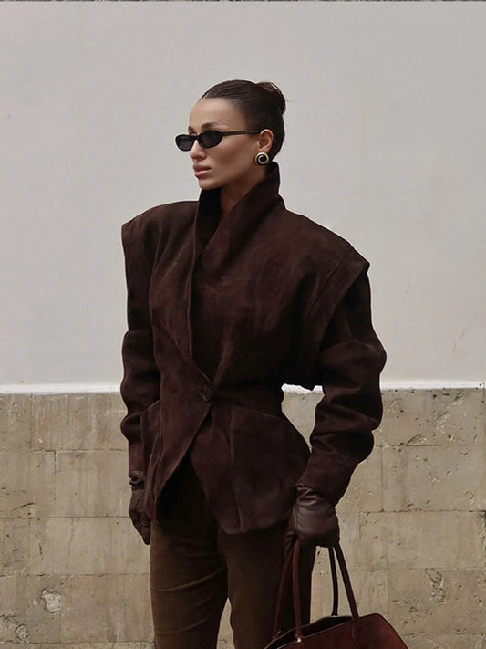 Elegant ruskindslignende taljeret blazer | Skulderpuder | Enkeltknap og klassisk revers