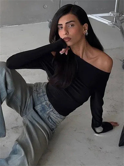 Kvinders Off-Shoulder Langærmet Top | Slim Fit | Elegant & Moderne