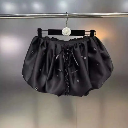 Elegant Fluffy Mininederdel Med Snøre-Detaljer