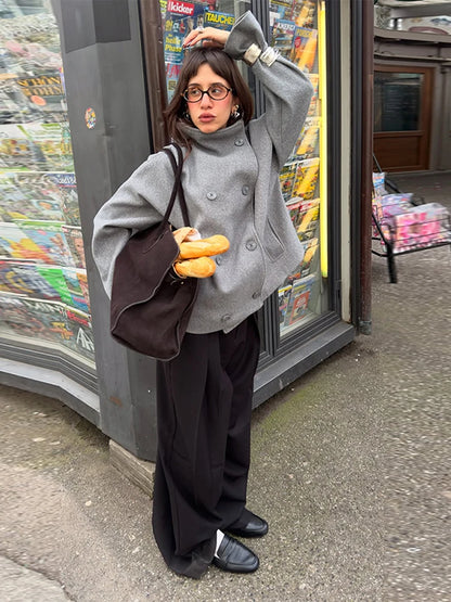 Kvinders uldfrakke | Høj krave | Dobbeltknaplukning