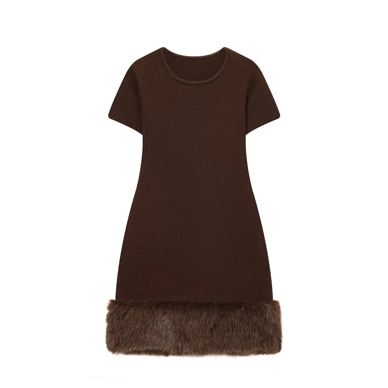 Strikket Mini Kjole med Falsk Pelskant | Elegant Bodycon Vinterkjole