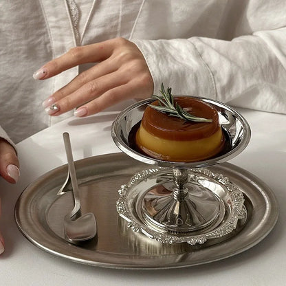 Dessertskål i Rustfrit Stål med Høj Fod | Elegant Serveringsdesign til Festmiddag