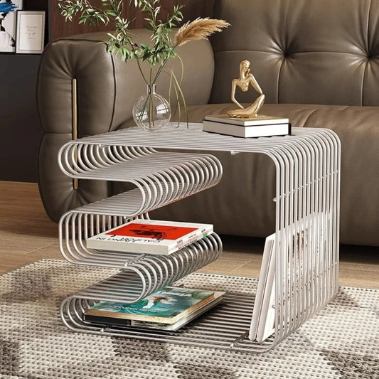 Minimalistisk Metalhylde med Åben Opbevaring | Til Gulv eller Sideplacering