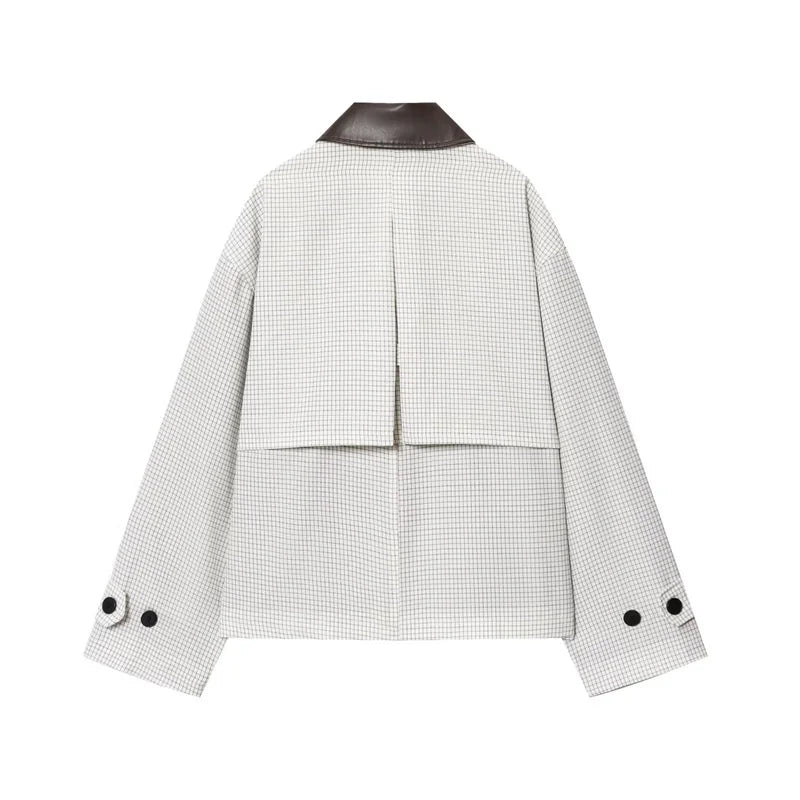 Kvinders kort jakke | Ternet design | Dekorativ krave & moderne pasform