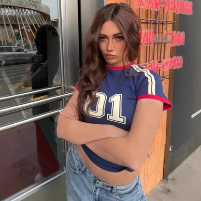 Kortærmet T-shirt til kvinder | Sporty farveblok design