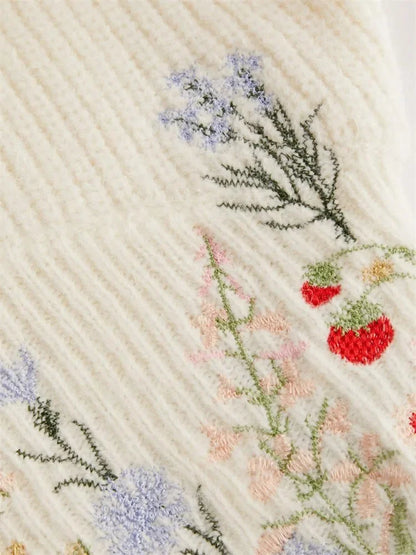 Pullover til kvinder | Ribstrikket design | Elegant striktrøje med broderede detaljer