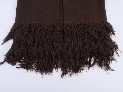 Dame striktrøje | Kaffe-brun farve | Elegant frynsekant & én knap