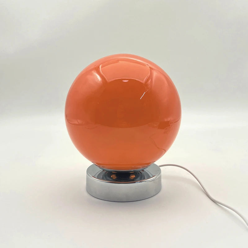 Minimalistisk Bordlampe med Rund Glaskugle | Dæmpbart LED-lys til Stuen eller Natbord