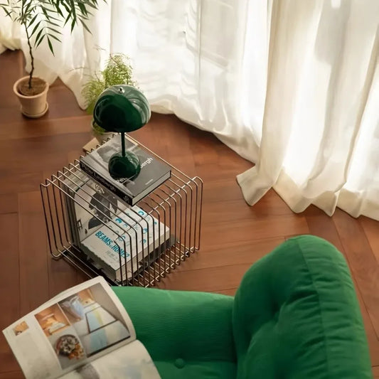 Geometrisk Metal Skammel med Åben Opbevaringsfunktion | Stilfuldt og Funktionelt Design