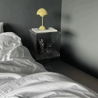 Geometrisk Metal Skammel med Åben Opbevaringsfunktion | Stilfuldt og Funktionelt Design