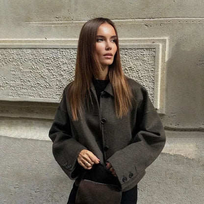 Elegant Uldjakke til Kvinder | Løs Pasform & Klassisk Krave