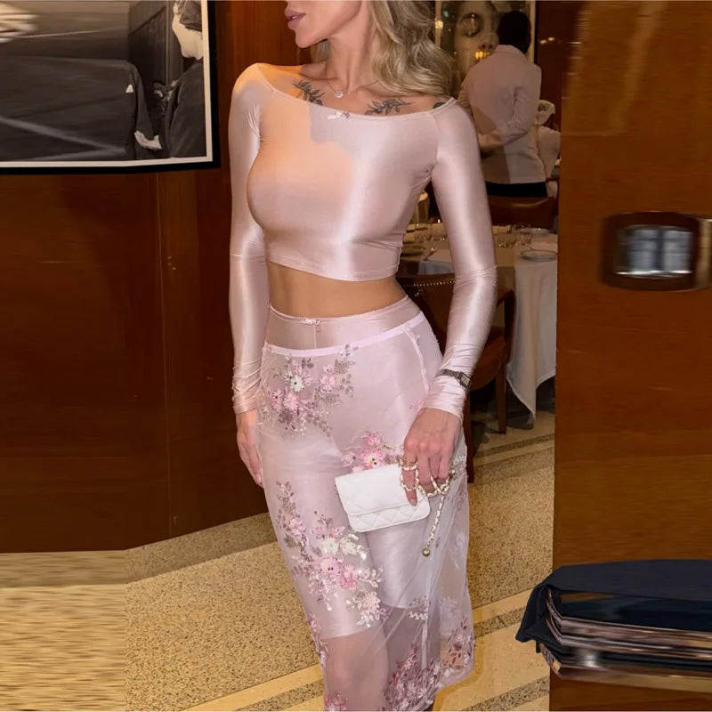 Elegant to-delt sæt til kvinder | Figursyet og moderne udtryk