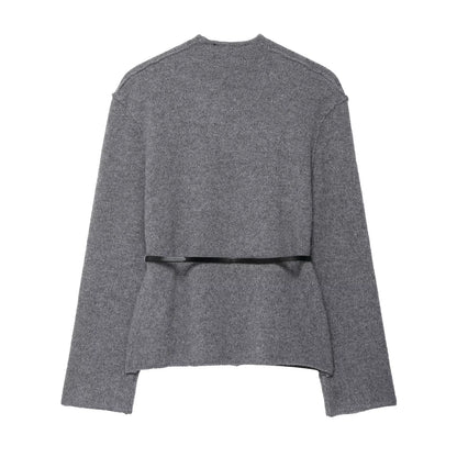 Elegant cardigan med v-udskæring, bælte og tidløs uldinspireret struktur