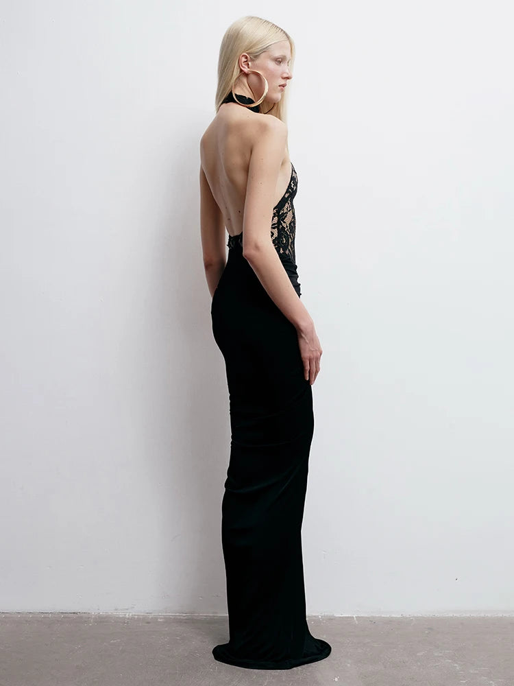 Elegant halterneck maxikjole til kvinder | Delikat blondetop | Figursyet silhuet og åben ryg