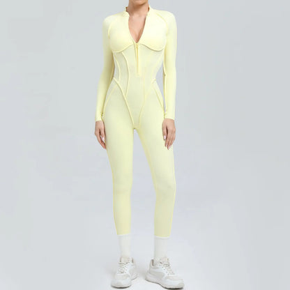 Kvinders sports jumpsuit | Langærmet yogadragt | Figursyet og åndbar pasform