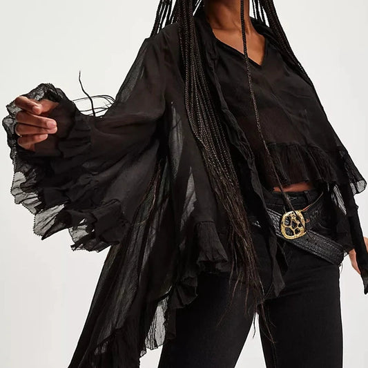 Elegant dameskjorte med flæsekant | Løs pasform | Sløjfedetalje og let transparent look