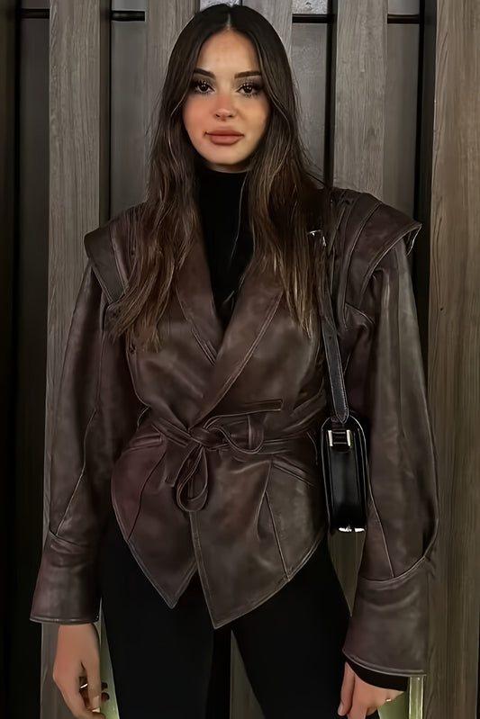 Vintage bikerlæderjakke til kvinder med justerbar talje og struktureret snit