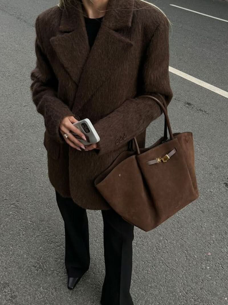 Kvinders Håndtaske i Ruskind-Look | Med Hanke og Aftagelig Skulderrem | Elegant og Rummelig til Hverdag